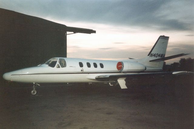 Cessna 500 Citation 1 (N404MA) - Seen here in Aug-90.br /br /Reregistered N902DD 21-May-02.br /Registration cancelled 6-Apr-15.