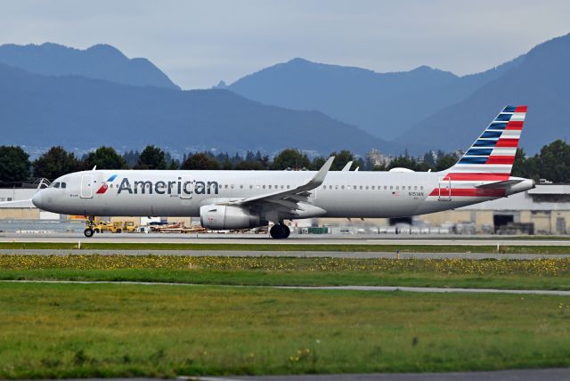 Airbus A321 (N151AN)
