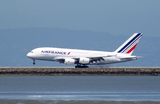 Airbus A380-800 (F-HPJD)