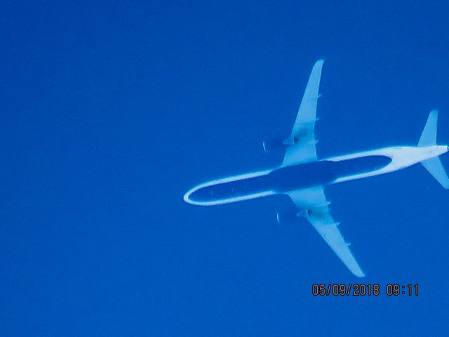 Airbus A321 (N982JB)