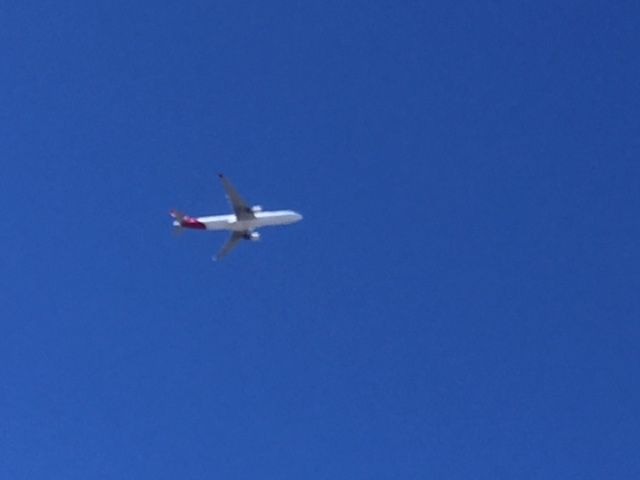 Airbus A330-300 (VH-EBQ) - VH-EBQ on the way to Hong Kong VHHH over Bulimba flight path approach to R19 leaving Brisbane Queensland 27 July 2017