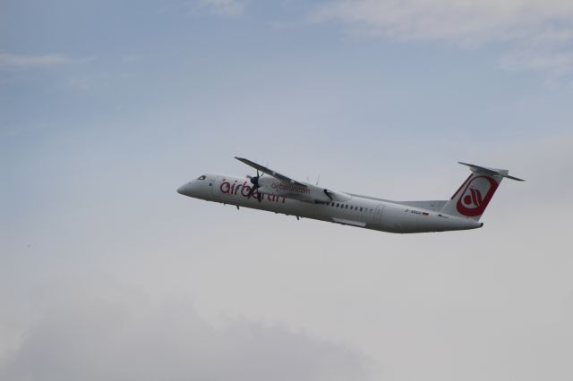 de Havilland Dash 8-400 (D-ABQQ)