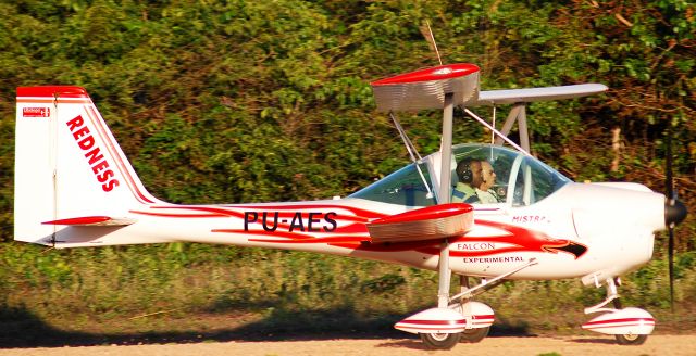 Unknown/Generic Microlight aircraft (PU-AES)