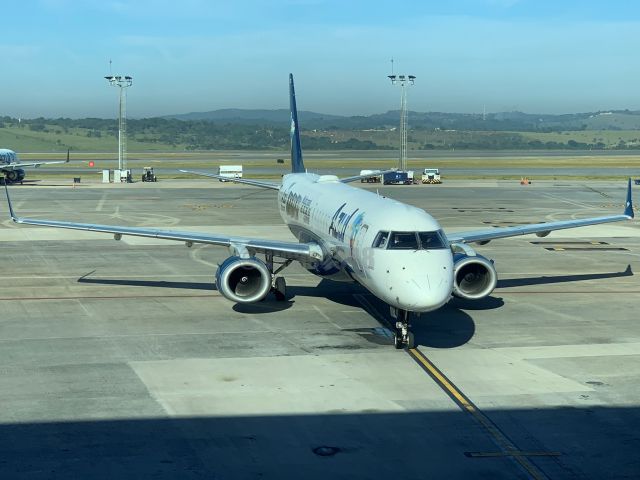 EMBRAER 195 (PR-AXE)