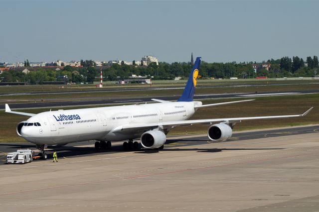 Airbus A340-600 (D-AIHA) - Airbus A340-642, Lufthansa, D-AIHA, EDDT Airport Berlin-Tegel, 07.May 2018