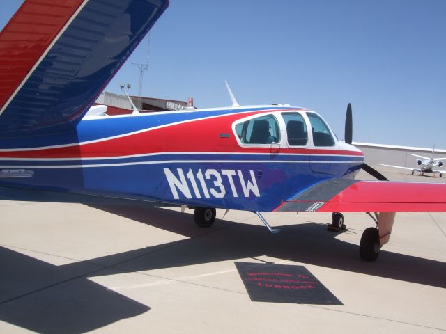 Beechcraft 35 Bonanza (N113TW)