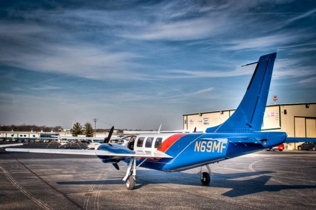 Piper Aerostar (N69MF)
