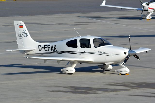 Cirrus SR-20 (D-EFAK)