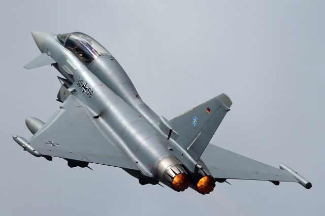 — — - Lufwaffe Typhoon 2-seater on a rapid departure out of RAF Fairford