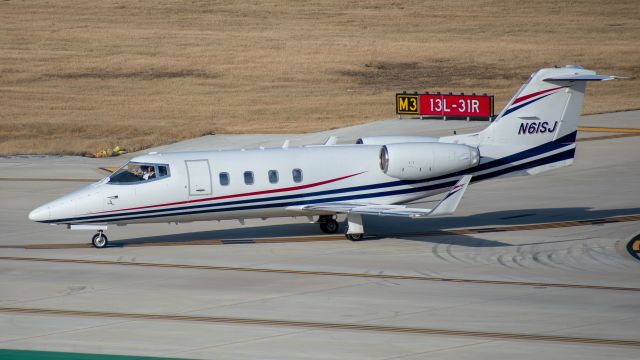 Learjet 55 (N61SJ)