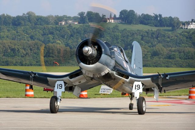 VOUGHT-SIKORSKY V-166 Corsair — - Running Radial Engine & Taxi  at Cincinnati Lunken Field