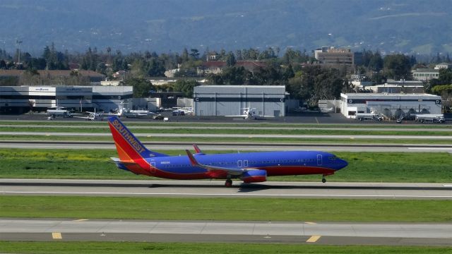 Boeing 737-800 (N8604K) - 20150301-094156.jpgbr /N8604K / Boeing 737-8H4 br /2015-03-01 WN4182 San Jose (SJC) Las Vegas (LAS) 09:42-->Landed 10:45