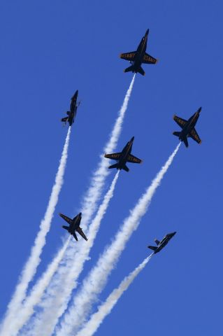 McDonnell Douglas FA-18 Hornet — - Blue Angels - Reno Air Races 2016