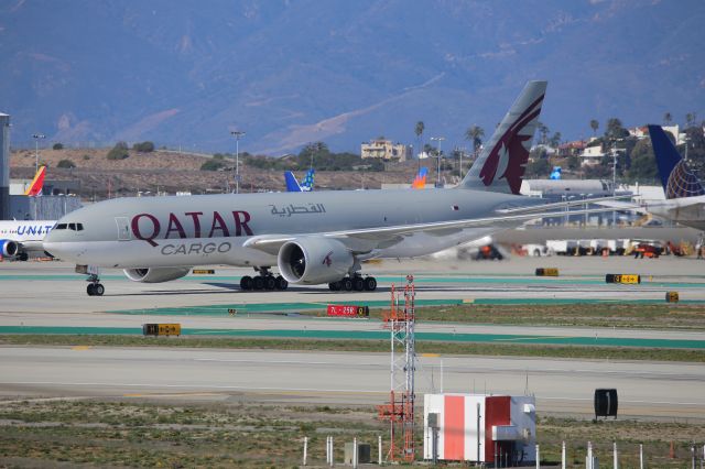 Boeing 777-200 (A7-BFC)