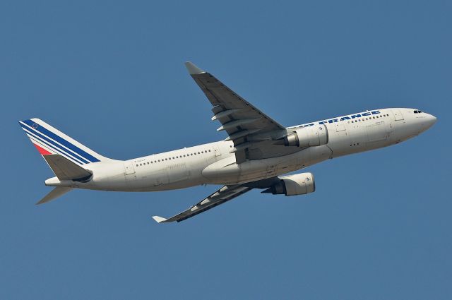 Airbus A330-200 (F-GZCA)