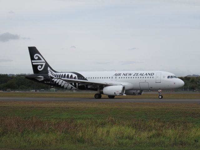 Airbus A320 (ZK-OJO)