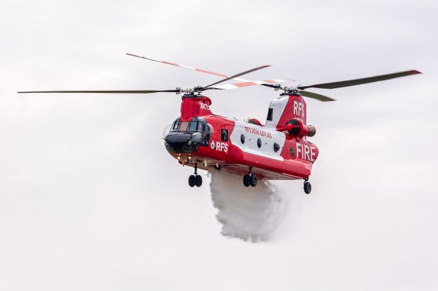 Boeing CH-47 Chinook (N47CU) - NSW RFS, operated by Coulson Australia, (N47CU/HT211) Boeing CH-47D Chinook water drop demonstration during the RAAF Base Richmond Airshow 2025.