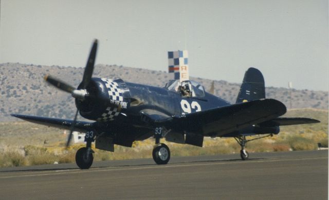 VOUGHT-SIKORSKY V-166 Corsair (N33693) - blue max