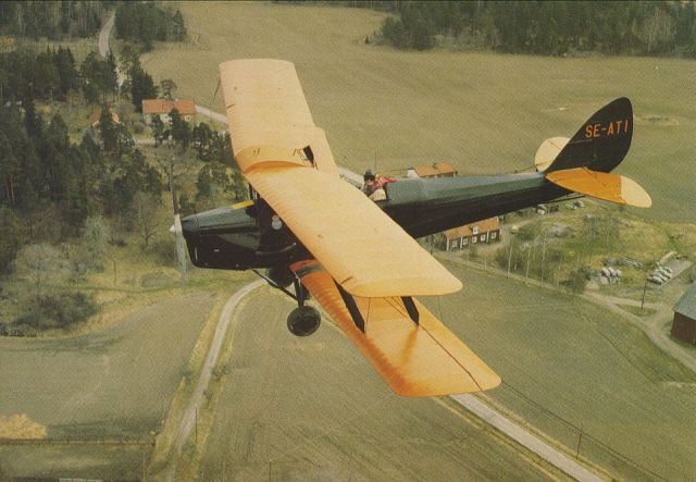 OGMA Tiger Moth (SE-ATI) - scanned from postcard