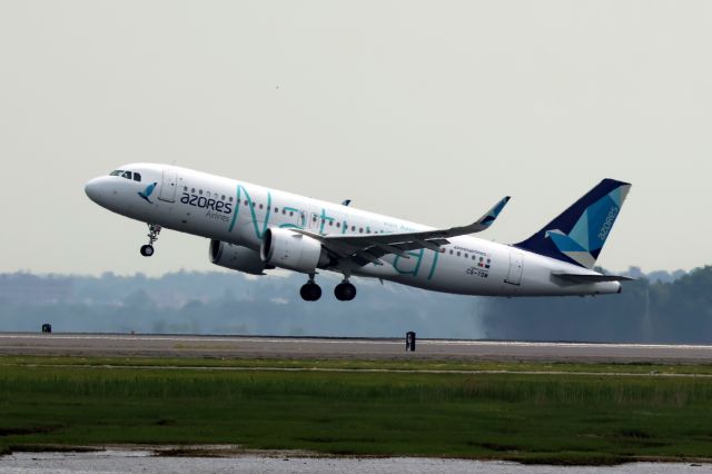 Airbus A320neo (CS-TSM)