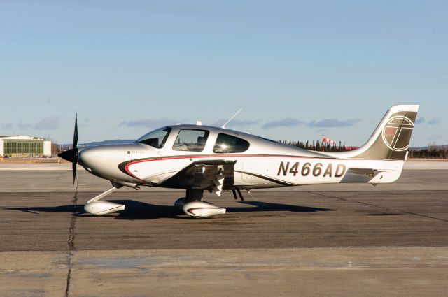 Cirrus SR-22 (N466AD)