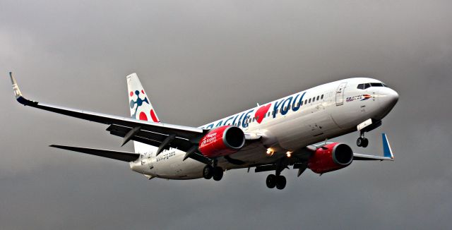 Boeing 737-800 (OK-TVX) - Aeropuerto de la isla de la Palmabr /Fotografía Carlos Spotter(La Palma Spotting)