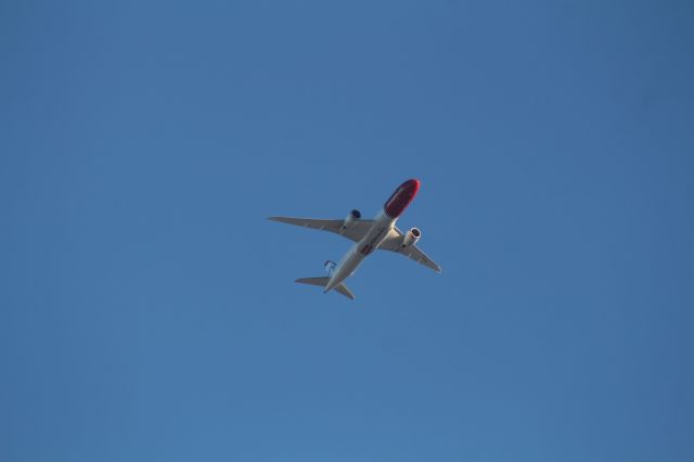 Boeing 787-9 Dreamliner (G-CKWE) - APROXIMACIÓN FINAL LAX