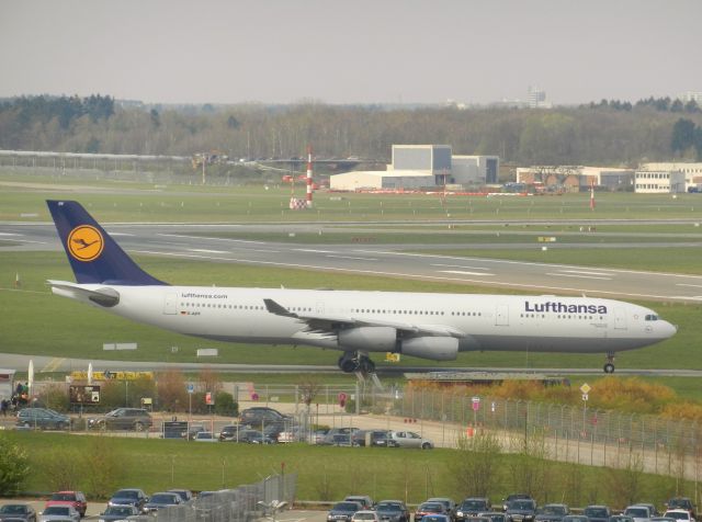 Airbus A340-300 (D-AIFF)