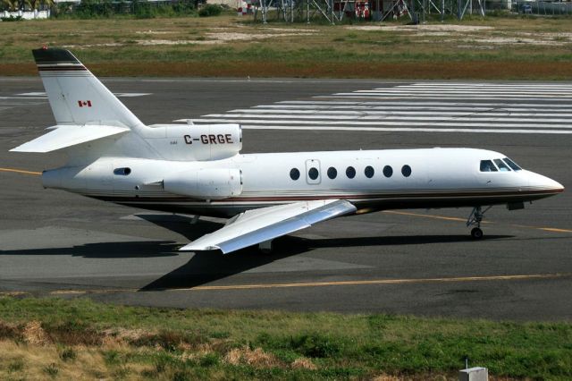 Dassault Falcon 50 (C-GRGE)