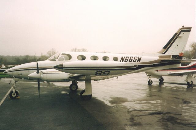 Cessna 340 (N66SW) - Seen here in Dec-92.br /br /Registration cancelled 7-May-03 on export to UK.