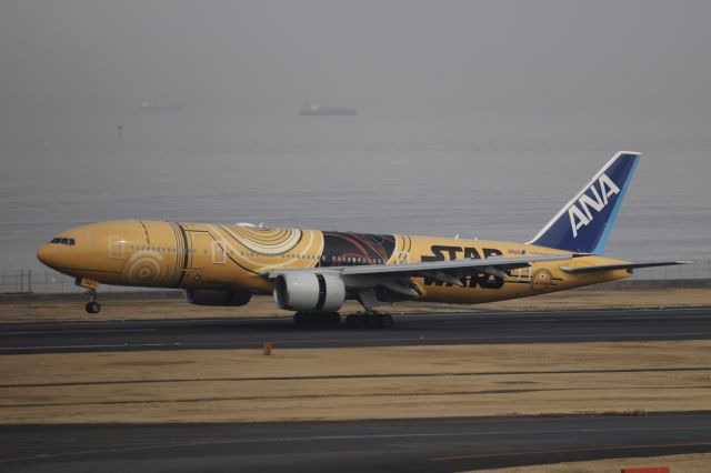 Boeing 777-200 (JA743A) - Mar 13,2025br /ANA62 CTS→HND