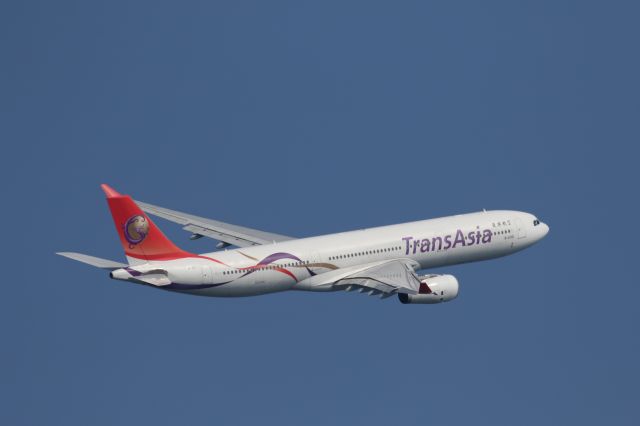 Airbus A330-300 (B-22101) - 23 September 2015: HKD-TPE. TransAsia Airways.