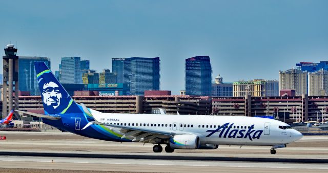 Boeing 737-800 (N565AS) - N565AS Alaska Airlines 2006 Boeing 737-890 - cn 35181 / 2134 - Las Vegas - McCarran International Airport (LAS / KLAS)br /USA - Nevada March 24, 2017br /Photo: Tomás Del Coro