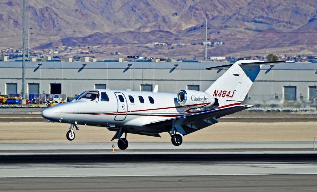 Cessna Citation CJ1 (N484J) - N484J 1994 Cessna 525 C/N 525-0048  - Las Vegas - McCarran International (LAS / KLAS) USA - Nevada, December 22, 2011 Photo: Tomás Del Coro