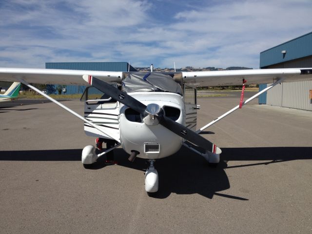 Cessna Skyhawk (N1036M)