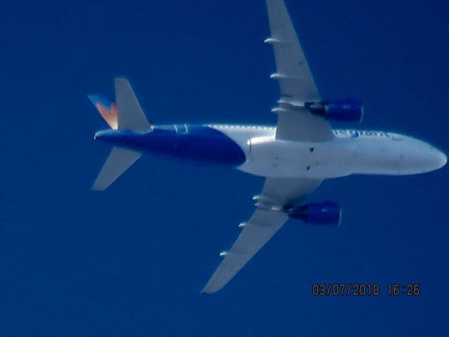 Airbus A319 (N303NV)