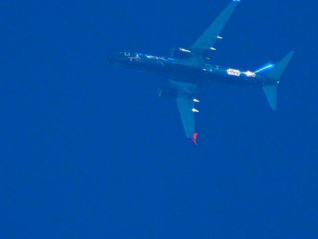 Boeing 737-800 (N36272) - UAL2327br /06/10/21