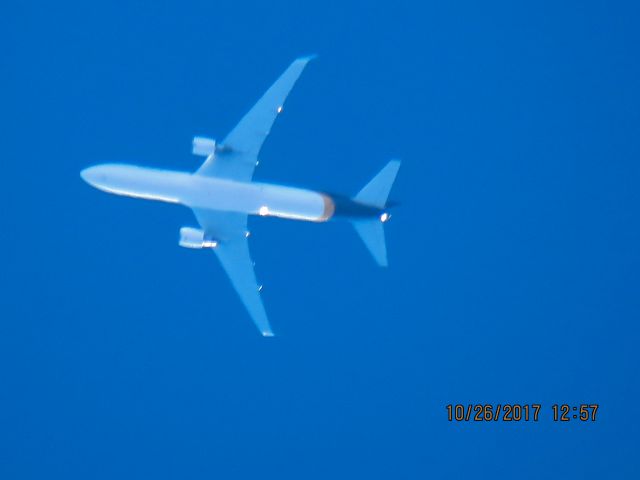 BOEING 767-300 (N304UP)