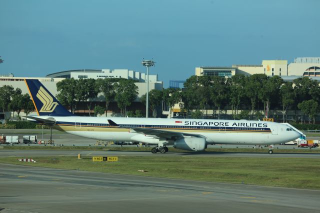Airbus A330-300 (9V-STC)