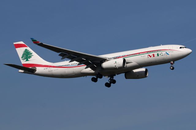Airbus A330-200 (OD-MED)