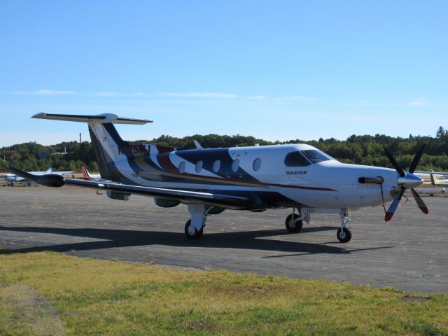 Pilatus PC-12 (N475MJ) - Brand new Pilatus with a cool paint scheme.