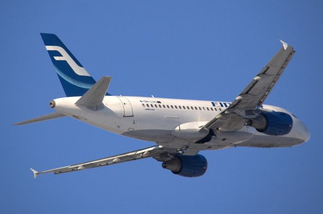 Airbus A319 (OH-LVC)