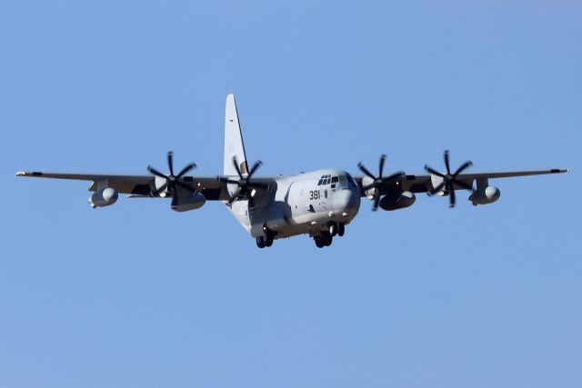 Lockheed C-130 Hercules (16-6381)