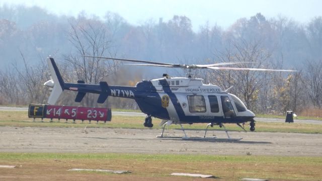 Cessna Skyhawk (N71VA)