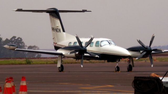 Piper Cheyenne 400 (PR-NDN)