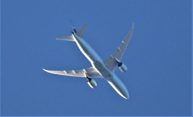 Boeing 787-8 (C-FRSA) - C-FRSA Boeing B-787-9 Air Canada ACA864 de Montréal YUL vers London LHR. Altitude 6260 Mètres vitesse 787 Km/H. Survolant la ville de Lavaltrie QC.  le 17-05-2023 à 19:34
