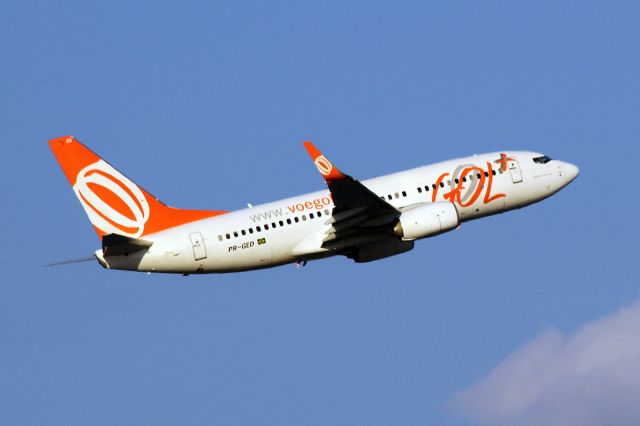 Boeing 737-700 (PR-GED)