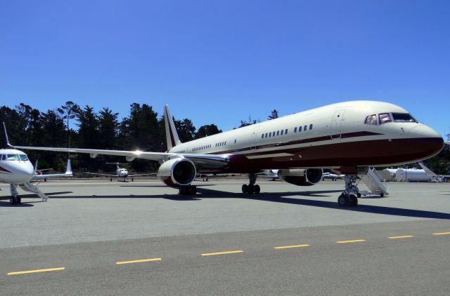 Boeing 757-200 (N770BB)