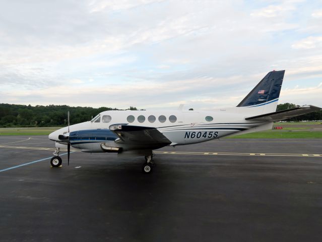 Beechcraft King Air 100 (VTE604) - This fine King Air B100 is available for charter in the Northeast from CFM Corporate Flight Management. ARG/US Platinum.