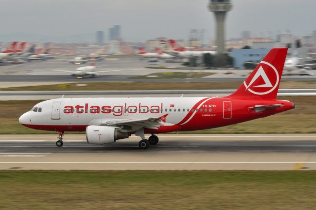 Airbus A319 (TC-ATD) - Atlas Global TC-ATD departure Rwy35L, LTBA/IST